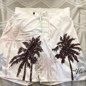 Men’s Tony Hawk board shorts